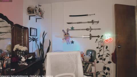 Snapshot of fairywhore chatting on January 2025 07:52:02 AM Jackie Cosplayer online show from January 2025 07:52:02 AM