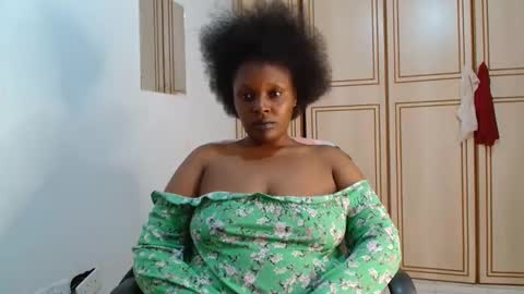 Snapshot of faithokoyo480 chatting on May 2026 08:03:01 PM raysa4421 online show from May 2026 08:03:01 PM