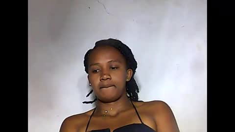 falielyse online show from September 2025 04:07:01 PM