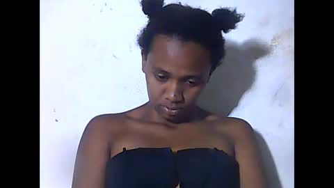 falielyse online show from October 2025 09:35:02 AM