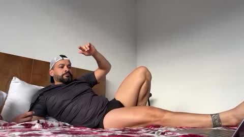 Snapshot of falkor_xl chatting on March 2026 11:26:02 AM Falkor online show from March 2026 11:26:02 AM