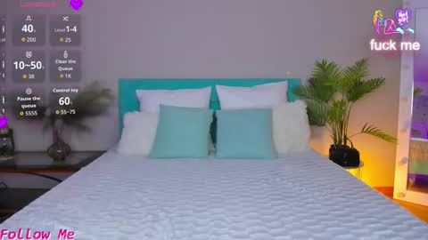 Snapshot of fallen1_angel chatting on February 2026 11:25:02 PM Lana online show from February 2026 11:25:02 PM