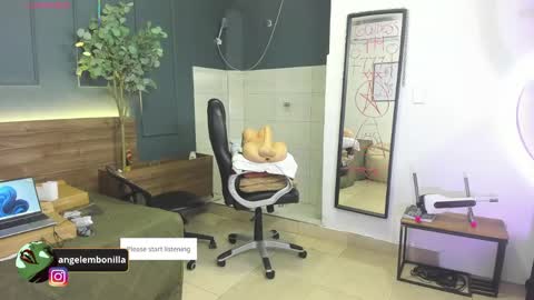Megan    630  1330 -5 online show from May 2026 12:10:01 PM