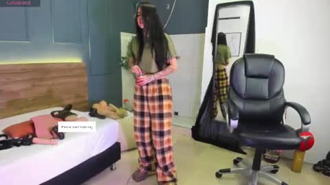 Megan    630  1330 -5 online show from July 2026 12:22:01 PM