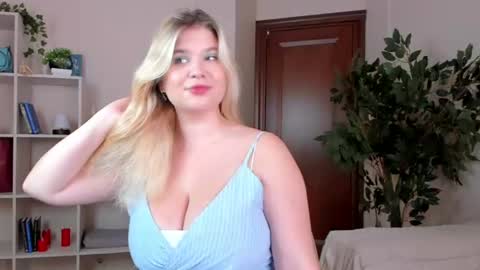 Sofia  online show from July 2026 09:04:01 AM