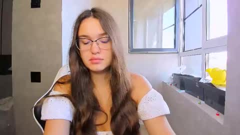 Snapshot of fancy_bunny chatting on September 2025 09:12:02 AM fancy bunny online show from September 2025 09:12:02 AM