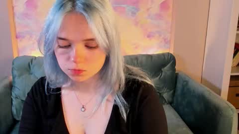 Snapshot of fancybella chatting on October 2025 02:12:02 PM Bella online show from October 2025 02:12:02 PM