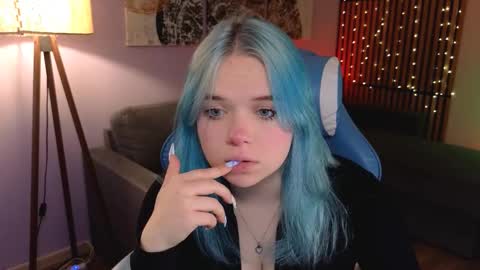 Snapshot of fancybella chatting on October 2025 02:06:02 PM Bella online show from October 2025 02:06:02 PM