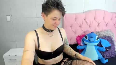 Snapshot of fanny_18 chatting on October 2025 03:29:02 AM FANNY online show from October 2025 03:29:02 AM