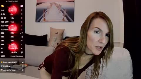 Fanny online show from November 2025 01:55:02 AM