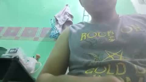 fanofvalen987 online show from April 2026 09:53:01 PM