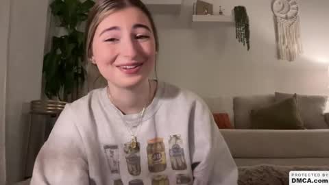 Snapshot of fantasyella chatting on January 2025 08:29:01 AM Ella online show from January 2025 08:29:01 AM