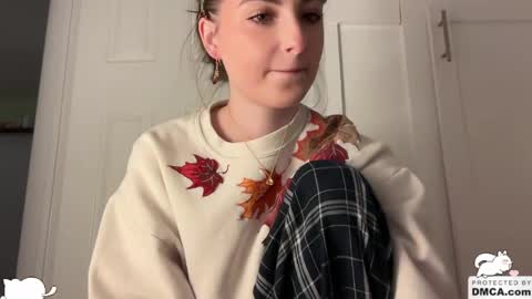Snapshot of fantasyella chatting on June 2026 04:16:02 AM Ella online show from June 2026 04:16:02 AM