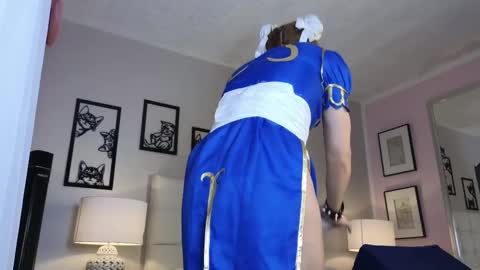 Farah online show from March 2025 12:12:01 PM