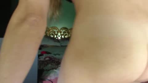 farfalina online show from September 2025 05:01:02 AM