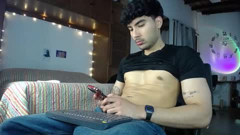 farid_24 online show from March 2026 03:11:02 AM