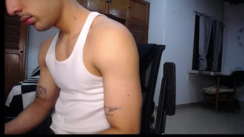 farid_24 online show from May 2026 12:50:02 AM