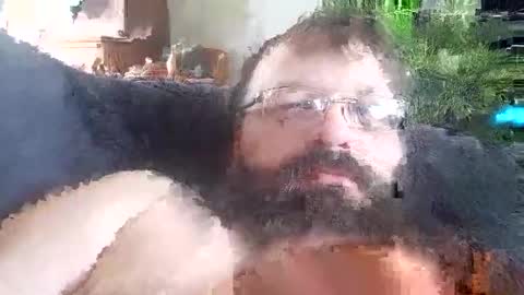 Snapshot of farm2boy chatting on December 2024 07:00:02 PM Farm2boy online show from December 2024 07:00:02 PM