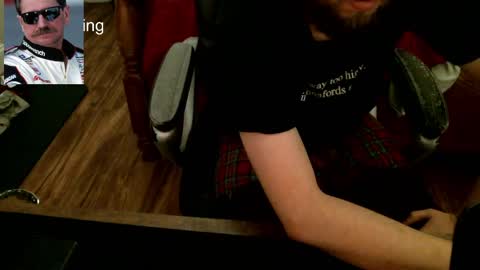 farmboy2398 online show from April 2026 02:56:01 AM