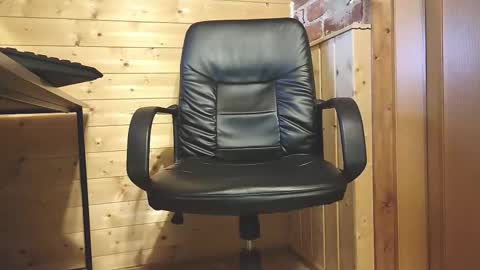 Snapshot of farmer90 chatting on November 2025 10:48:02 AM Horny Farmer online show from November 2025 10:48:02 AM