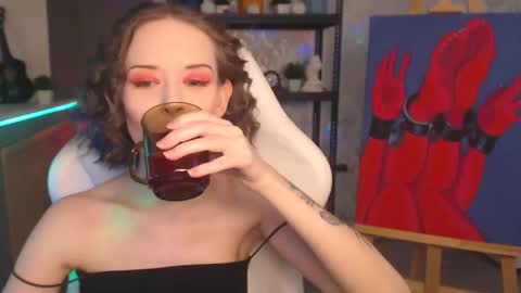 Fascinating   Eyes online show from November 2025 08:22:02 PM