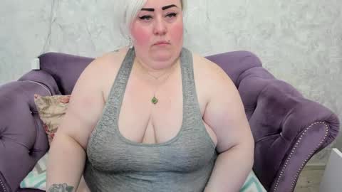 fashiona online show from February 2025 09:27:01 AM