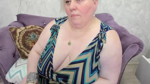 fashiona online show from March 2025 07:54:02 AM