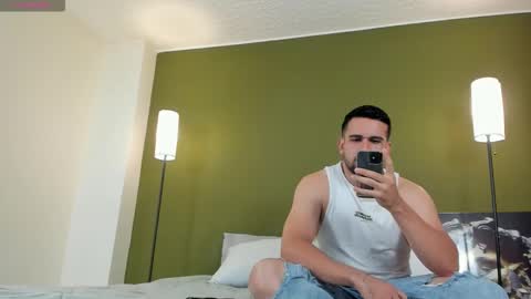 Snapshot of fatdick_1 chatting on October 2025 08:07:02 PM M A T T E O online show from October 2025 08:07:02 PM