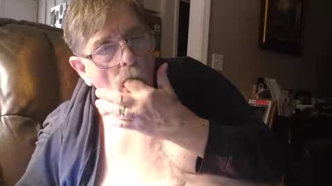 fatdickad online show from February 2026 10:23:01 AM