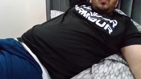 Snapshot of fatdickneighbor chatting on November 2025 04:06:02 AM fatdickneighbor online show from November 2025 04:06:02 AM