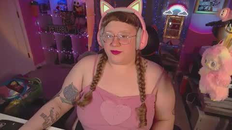 Snapshot of fatveronica chatting on February 2026 04:14:02 PM FatVeronica online show from February 2026 04:14:02 PM