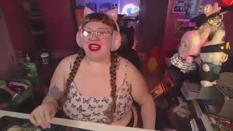 FatVeronica online show from April 2026 12:03:01 PM