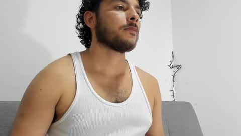 favid95 online show from January 2025 01:03:01 AM