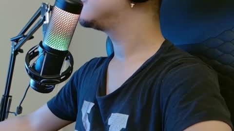 Snapshot of fboy2022 chatting on January 2026 05:02:02 AM Justin online show from January 2026 05:02:02 AM