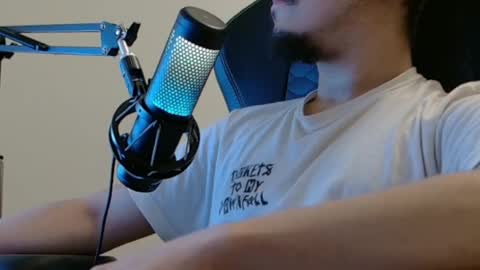 Snapshot of fboy2022 chatting on April 2026 07:09:02 PM Justin online show from April 2026 07:09:02 PM