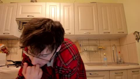 Michael online show from December 2024 05:43:02 PM