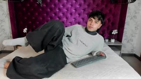 Fede online show from July 2026 04:04:01 AM