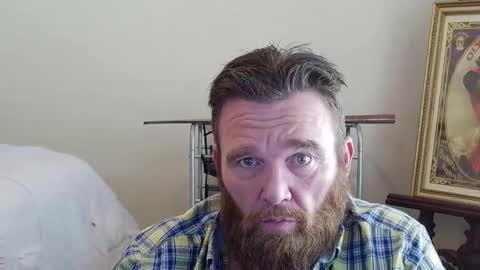 Snapshot of feelgoodnu chatting on November 2025 06:08:01 PM PullouProblems online show from November 2025 06:08:01 PM