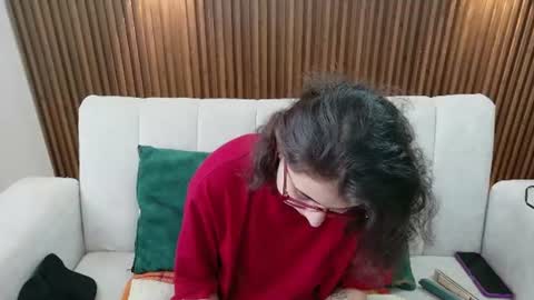 Snapshot of feelina_firesoul chatting on July 2026 01:50:02 PM Feelena online show from July 2026 01:50:02 PM