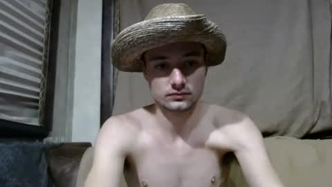 Snapshot of feelingverynaughty chatting on January 2025 11:06:01 PM ask me online show from January 2025 11:06:01 PM