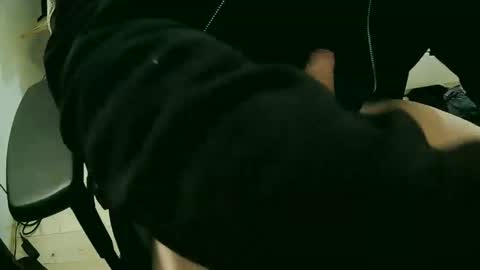 Snapshot of feetlover7878 chatting on December 2024 03:31:01 PM feetlover7878 online show from December 2024 03:31:01 PM