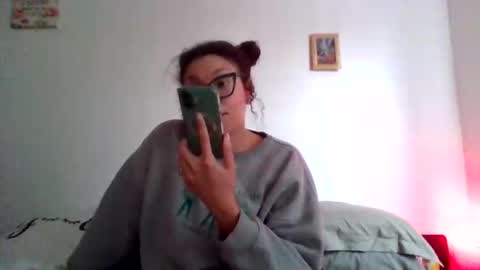 Snapshot of feetnymph chatting on January 2026 07:11:01 PM Soley online show from January 2026 07:11:01 PM