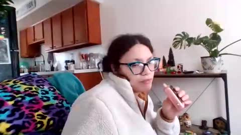 Snapshot of feetnymph chatting on February 2026 06:06:01 PM Soley online show from February 2026 06:06:01 PM