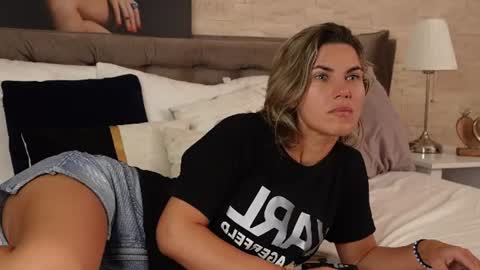 FeliciaKrige online show from July 2026 08:23:02 PM