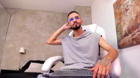Felipe online show from July 2026 03:32:01 AM