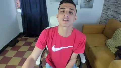 felipe colinss online show from April 2026 12:32:01 PM