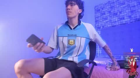 Snapshot of felix__star chatting on September 2025 08:20:02 PM Felix online show from September 2025 08:20:02 PM