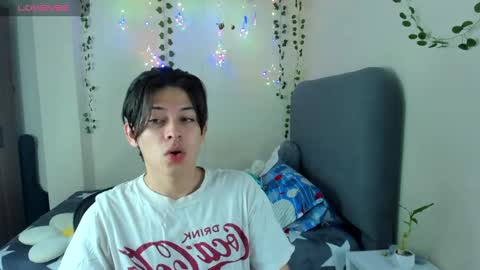 Snapshot of felix_leex chatting on December 2024 07:47:01 PM Felix leex online show from December 2024 07:47:01 PM