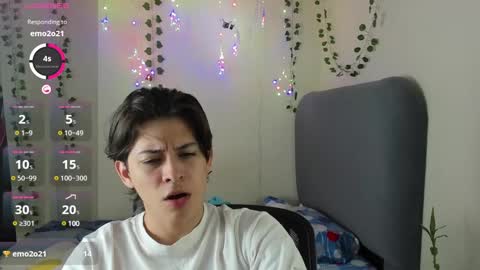 Snapshot of felix_leex chatting on February 2025 07:17:02 AM Felix leex online show from February 2025 07:17:02 AM