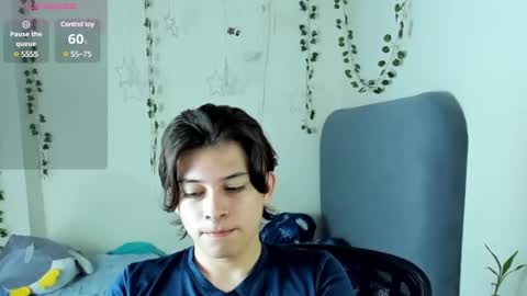 Snapshot of felix_leex chatting on March 2025 08:42:02 PM Felix leex online show from March 2025 08:42:02 PM